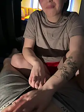 dandan123455 online show from March 15, 2026, 8:04 pm