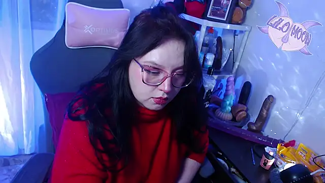Snapshot of LiloMoon69 chatting on February 5, 2025, 3:45 am LiloMoon69 online show from February 5, 2025, 3:45 am