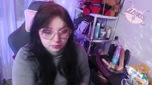 Snapshot of LiloMoon69 chatting on March 11, 2025, 3:59 am LiloMoon69 online show from March 11, 2025, 3:59 am
