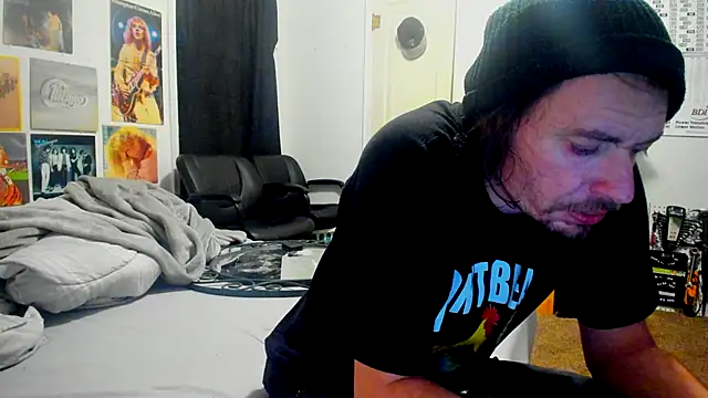 cloudyystar666 online show from November 26, 2025, 9:43 am