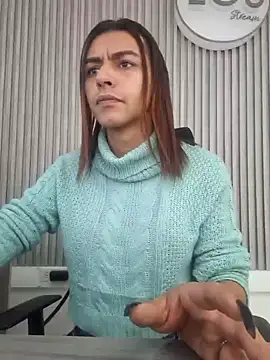 Maiskeen Zamara online show from December 9, 2024, 8:54 pm