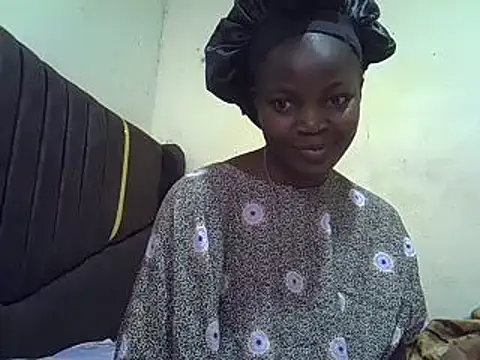 pretty vivy online show from January 7, 2025, 6:27 am