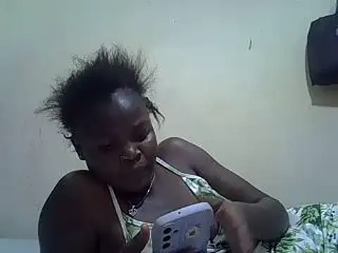 pretty vivy online show from February 18, 2025, 4:37 pm