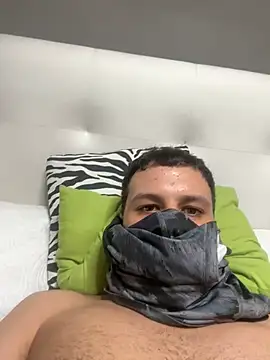 Snapshot of yayaya55598 chatting on January 10, 2025, 8:48 pm yayaya55598 online show from January 10, 2025, 8:48 pm