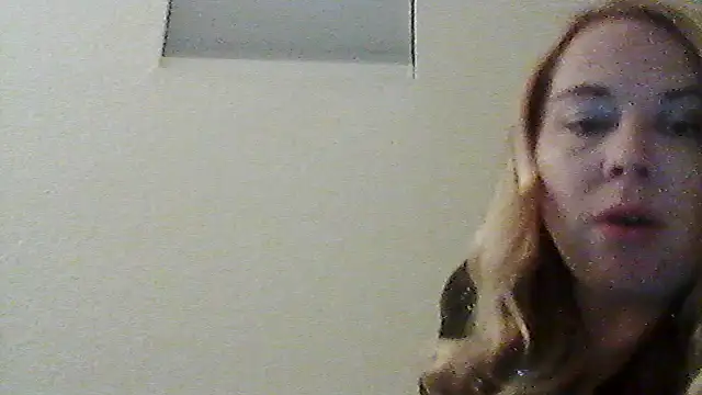 burrkitty online show from December 21, 2025, 5:36 am