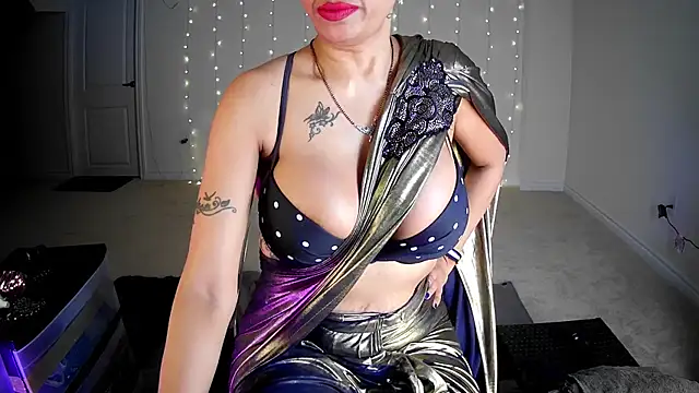 Snapshot of roma_indobong_temptress chatting on February 18, 2026, 7:10 pm roma indobong temptress online show from February 18, 2026, 7:10 pm