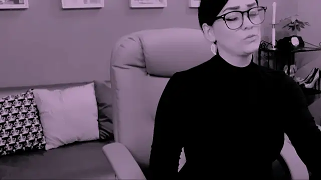 Snapshot of ChantalLion chatting on October 30, 2025, 12:45 am ChantalLion online show from October 30, 2025, 12:45 am