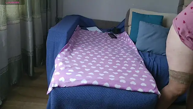 MilaaMilaa online show from February 27, 2025, 3:04 am