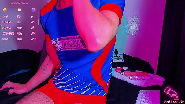 Piggy Eddy online show from February 23, 2026, 2:20 am