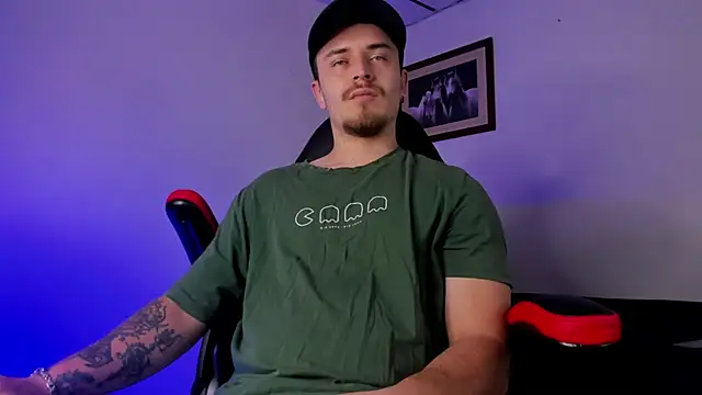 james connor2 online show from January 15, 2025, 7:01 pm