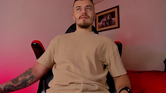 james connor2 online show from January 30, 2025, 6:43 pm