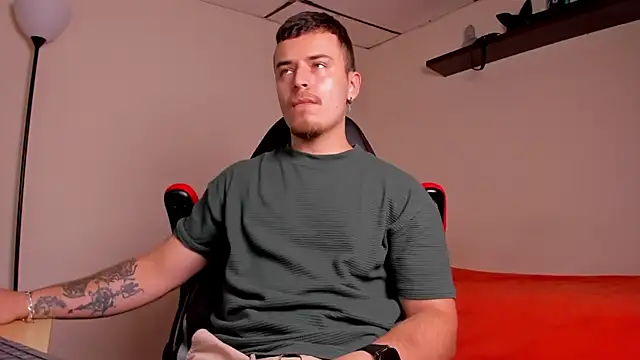 james connor2 online show from October 9, 2025, 7:01 pm