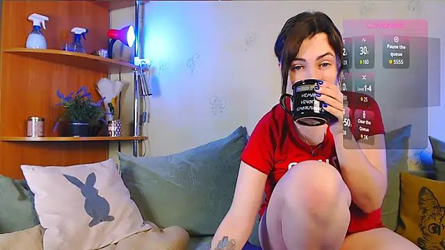 Caroline1995 online show from October 25, 2025, 7:27 am