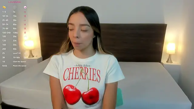 AliceRoss0 online show from March 17, 2025, 8:19 pm