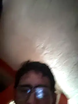 VL25DN26 online show from November 26, 2025, 8:21 pm