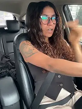 ValeriEvan online show from April 7, 2026, 7:58 pm