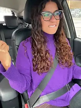 ValeriEvan online show from April 9, 2026, 8:25 pm