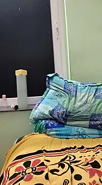 Snapshot of king_boy chatting on February 18, 2025, 12:15 am king boy online show from February 18, 2025, 12:15 am