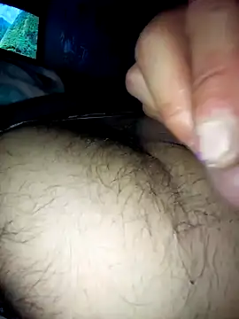 slawlargo01 online show from April 11, 2026, 8:29 am