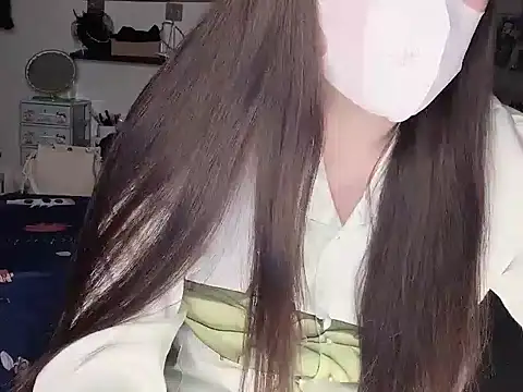 family196 online show from February 5, 2026, 1:21 am