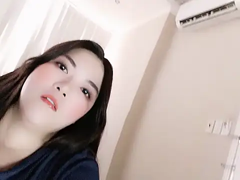 family196 online show from February 10, 2026, 3:32 am