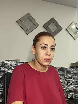 Snapshot of AnnbellaRosse chatting on December 21, 2024, 3:20 pm AnnbellaRosse online show from December 21, 2024, 3:20 pm