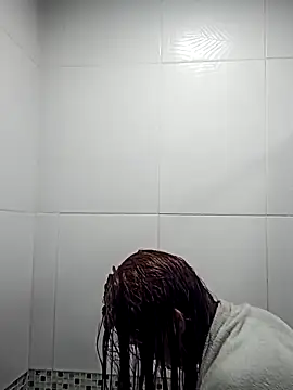 Snapshot of AnnbellaRosse chatting on February 19, 2025, 3:05 pm AnnbellaRosse online show from February 19, 2025, 3:05 pm