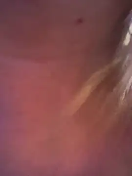 Snapshot of AnnbellaRosse chatting on March 18, 2025, 9:21 pm AnnbellaRosse online show from March 18, 2025, 9:21 pm