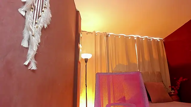 wini fer online show from March 6, 2026, 2:13 pm