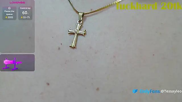 Snapshot of leoytessa_10 chatting on December 23, 2024, 6:00 am leoytessa 10 online show from December 23, 2024, 6:00 am