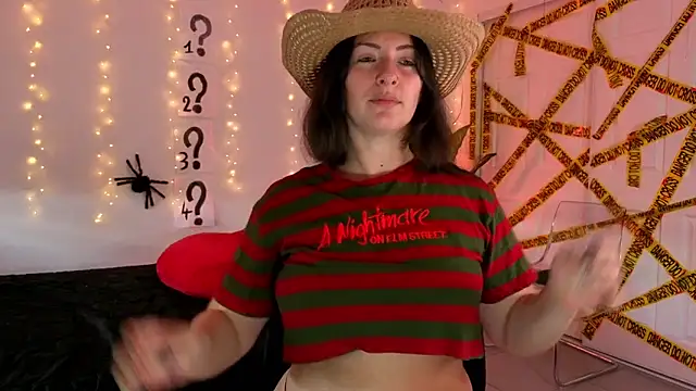 Snapshot of Sapphir3xoxo chatting on October 27, 2025, 9:41 pm Sapphir3xoxo online show from October 27, 2025, 9:41 pm