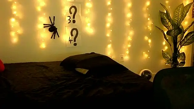 Snapshot of Sapphir3xoxo chatting on October 29, 2025, 10:55 pm Sapphir3xoxo online show from October 29, 2025, 10:55 pm