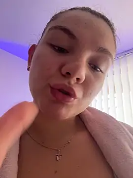 Snapshot of eva_y_marcelo chatting on February 19, 2026, 12:56 pm eva y marcelo online show from February 19, 2026, 12:56 pm