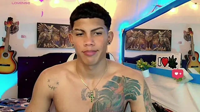 Damian latinxxx online show from February 7, 2025, 8:42 pm