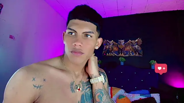 Damian latinxxx online show from February 28, 2025, 3:04 am