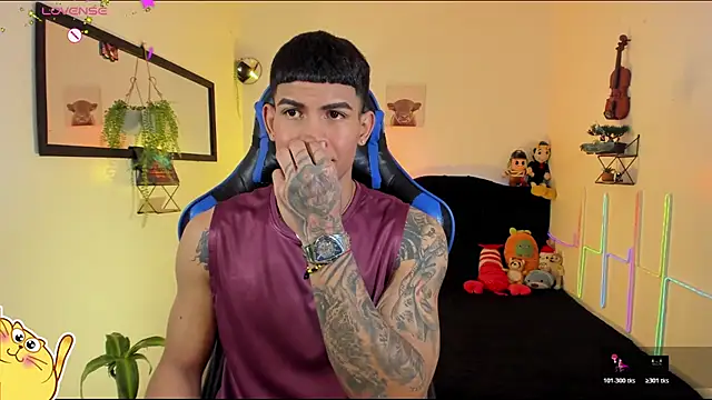 Damian latinxxx online show from March 13, 2026, 2:51 am