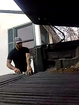 JohnnyDeep187 online show from January 8, 2025, 9:44 pm