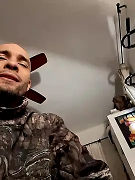 JohnnyDeep187 online show from November 17, 2025, 9:04 am