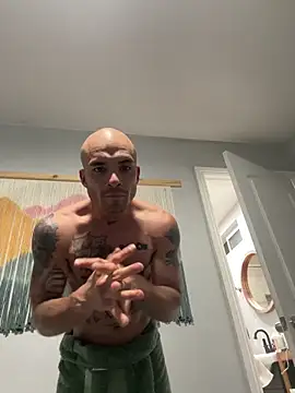 JohnnyDeep187 online show from June 4, 2026, 6:19 am