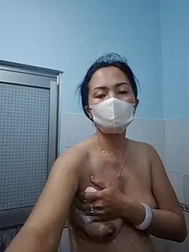 Snapshot of Baby-sexytits18 chatting on September 9, 2025, 11:32 am Baby-sexytits18 online show from September 9, 2025, 11:32 am