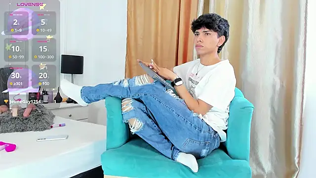 Santy carrington online show from January 24, 2025, 3:55 pm