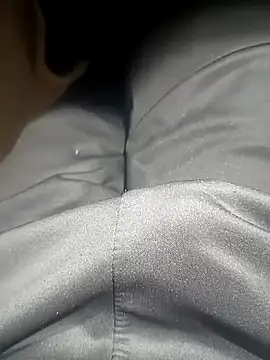 Snapshot of franko1987 chatting on March 14, 2025, 12:18 pm franko1987 online show from March 14, 2025, 12:18 pm