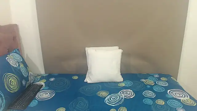 Snapshot of kimberlyjamexxx chatting on February 20, 2026, 3:25 am kimberlyjamexxx online show from February 20, 2026, 3:25 am