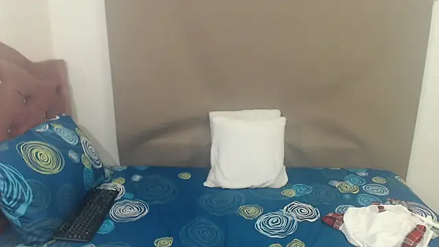 Snapshot of kimberlyjamexxx chatting on February 26, 2026, 3:49 am kimberlyjamexxx online show from February 26, 2026, 3:49 am