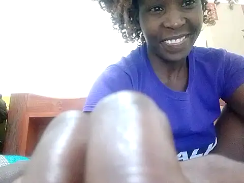 Claris2 online show from September 22, 2025, 7:16 pm