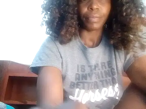 Claris2 online show from October 22, 2025, 3:40 am