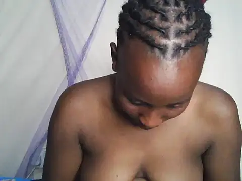 juiccypussy online show from April 9, 2026, 6:24 pm