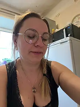 OlgaBuzzz online show from March 20, 2025, 12:00 pm