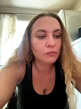 OlgaBuzzz online show from November 11, 2025, 6:13 am