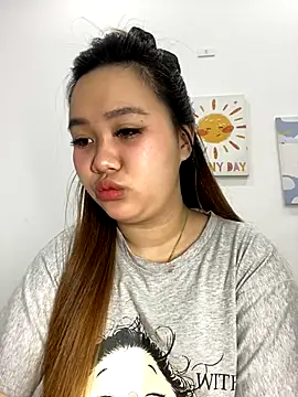 Odette68 online show from November 1, 2025, 2:24 am